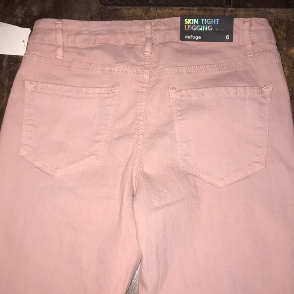 Charlotte Russe Refuge Jeans - Picture 5 of 5
